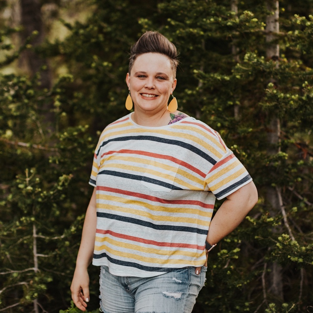 Meet your Posher, Jennifer